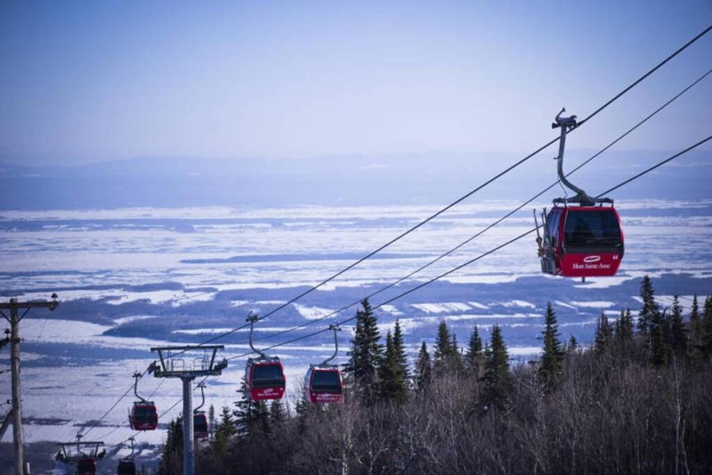 L'Auberge Sainte-Anne - Ski, Spa Et Basilique Villa Eksteriør billede